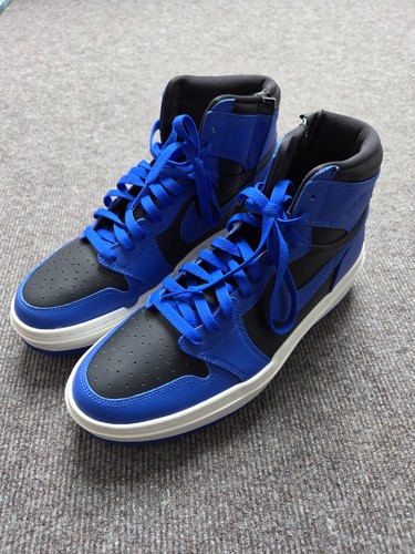 Nike air jordan mid - air,